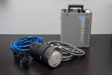 COMET　CL-1250Ⅱ / 1台1灯セット ジェネレーター 中古　Professional Studio System ストロボ電源●動作確認済