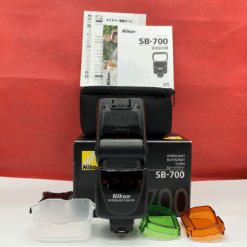 ☆04 Nikon SB-700 SPEEDLIGHT カメラ アクセサリー ストロボ スピードライト 動作確認済 フラッシュOK ニコン