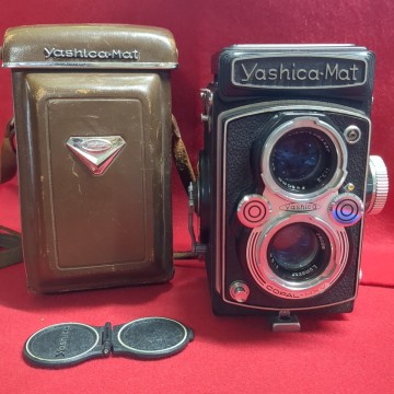 Yashica ヤシカ Yashica-Mat 二眼レフ 二眼レフカメラ フィルムカメラ アンティーク