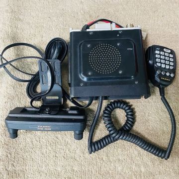 YAESU 八重洲無線　FTM-300D 144/430MHz 50W FM/C4FM トランシーバー　 無線機 アマチュア無線 ジャンク 動作未確認
