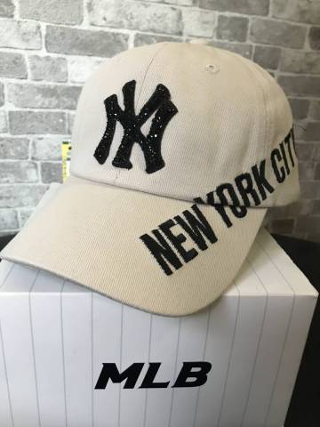 ハイブランドビッグNYC刺繍★NYヤンキースブラックストーンロゴベルトキャップKH