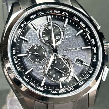 超美品 CITIZEN シチズン ATTESA アテッサ AT8040-57E 腕時計 電波ソーラー アナログ エコドライブ チタン クロノグラフ 動作確認済み