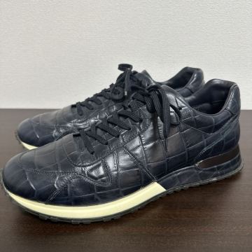 【極美品 数回使用のみ】LOUIS VUITTON ルイヴィトン ランアウェイライン クロコ型押し スニーカー size 8 1/2 ネイビー 激レア
