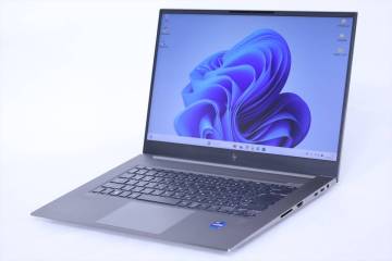 1円～ 美品 第11世代Corei7 32GBメモリ HP ZBook Studio G8 i7-11800H 32G 512G 15.6FHD NVIDIA T1200 WiFi6 Windows11