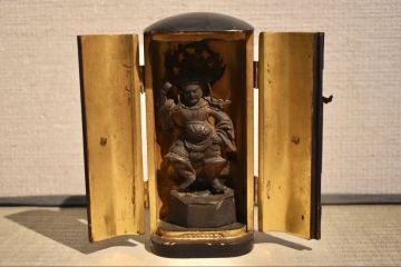 【GE】Z213【コレクター所蔵品】時代 木彫仏 厨子入/仏教美術 仏像 佛 置物 彫刻 骨董品 時代品 美術品 古美術品