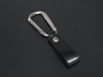 1円 SAINT LAURENT サンローラン レザー カラビナ キーホルダー バッグチャーム メンズ レディース ブラック系×シルバー系 FR1884