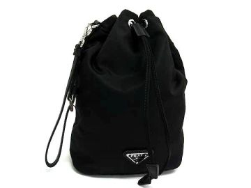 1円 ■極美品■ PRADA プラダ テスートナイロン 巾着型 ポーチ マルチケース 小物入れ レディース ブラック系 FN5859