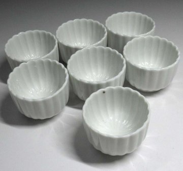 緑屋s■ 時代物　白磁　煎茶碗　輪花形　7客　徳化窯 白高麗 時代物　i9/7-6610/7-3#60