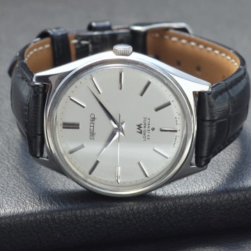 オーバーホール済み SEIKO セイコー ロードマチック LORD MATIC LM 5601-9000 自動巻き腕時計