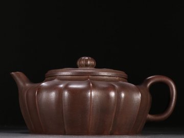 【安】清時代 陳天瑞製底款 菱花紋茶壺 宜興紫砂 常滑 朱泥急須 煎茶道具 茶壷 古美味 古董品 時代物 360