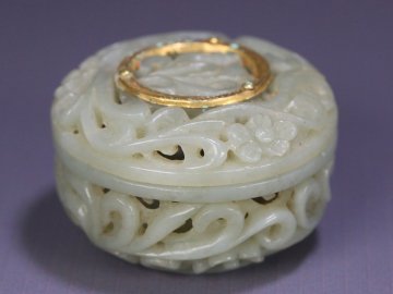 【安】遼金時代 和田玉透かし彫り 包銅金纏枝花卉蓋盒 極細工 古置物 古擺件 中国古美術 古美味 時代物 古董品 330