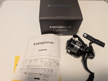 シマノ 23 ヴァンキッシュ C2500S　未使用品