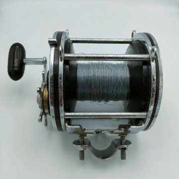 ペン セネター 12/0 PENN SENETOR トローリング 大型リール 船釣り