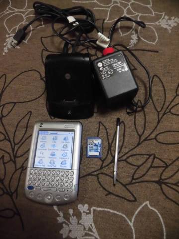 Palm tungsten C PDA 英語版 付屬品多數　綺麗で動作品
