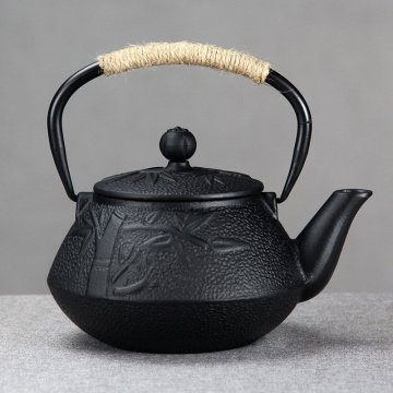 800ml 鋳鉄急須 茶壺 水壷 煮茶壷 鉄瓶 茶こし付き 鉄分補給 提梁壺 茶道具手作り 鉄やかん ih調理器 直火 対応 プレゼン##A056
