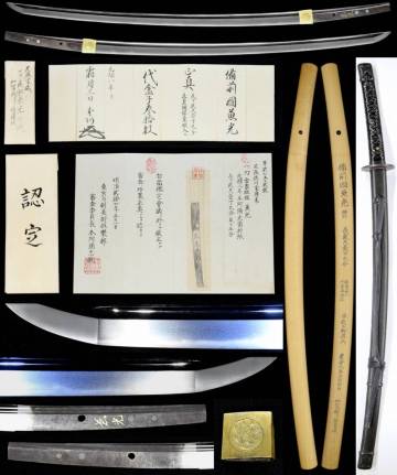 尾張徳川家旧蔵『備前国長船兼光』加賀前田家から徳川義直への贈答品 本阿弥光常折紙 東京刀剣美術倶楽部 鞘書あり 黒皺革巻半太刀拵付属