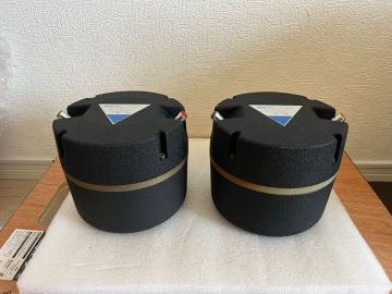 TAD TD-4001 ドライバー *ペア . (中古品) 目立つ傷や汚れはありません。