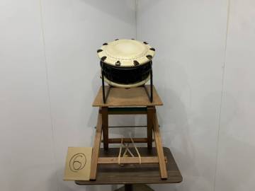 5777 太鼓の里 浅野太鼓 締太鼓 ボルト締め太鼓 附締太鼓 しめつけ太鼓 スタンド付き 打面30cm 厚み 24cm 大阪府摂津市東別府 手渡し可