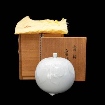 京都⑧◆ 伊東慶 造 白磁 椿 香炉 共箱 共布 茶道具