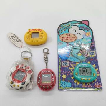 【未使用品まとめ】キーホルダーゲーム　4点まとめ　MY PET/ラクラクダイノくん/CHUPPI/My cloopy 　育成ゲーム　レトロゲーム　バーチャル