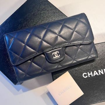 【 1円スタート 】CHANEL シャネル マトラッセ ラムスキン キルティング ココマーク 長財布 紺 ネイビー 折財布 箱付き 折財布