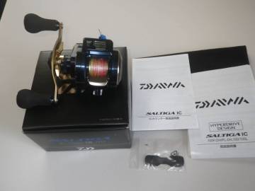 極美品　DAIWA SALTIGA／ダイワ２１ ソルティガ IC 100PL－DH 左ハンドル 中古極美品