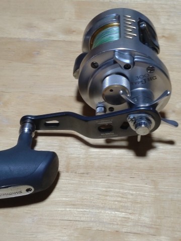 シマノ カルカッタコンクエスト タイプj hg300