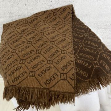 【贅沢品の極み】FENDI フェンディ　マフラー　ストール　リバーシブル　ズッカ　ロゴ　総柄　ブラウン　フリンジ