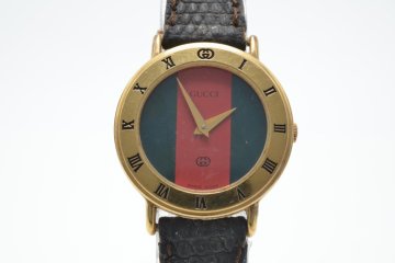 GUCCI グッチ 3000Ｌ ゴールド ラウンド レザーベルト 赤緑文字盤 2針 レディース クォーツ 腕時計