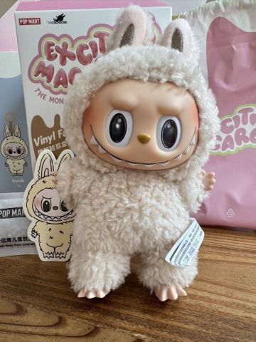 ラブブ　マカロン　ソイミルク LABUBU Macaron Soymilk