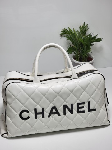 美品 正規品 CHANEL シャネル ボストンバッグ ロゴ ハンドバッグ 白 ハンドバッグ 大容量 レア メンズ レディースok 3番臺