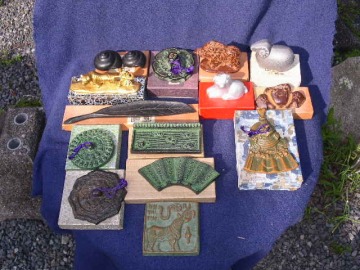 ★未使用含む★ 　鉄製（鋳物）　文鎮(zhèn)　１５個　箱入り　南部鉄器　美術工蕓品　蟹?羊?虎?蝸牛?犬?豬?鏡　（置物?インテリア）