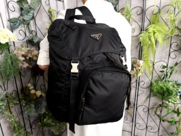 ●超美品●PRADA プラダ●三角ロゴプレート●ポコノ ナイロン サフィアーノ レザー 本革●リュックサック●黒●SV金具●A4 かばん●Js60115