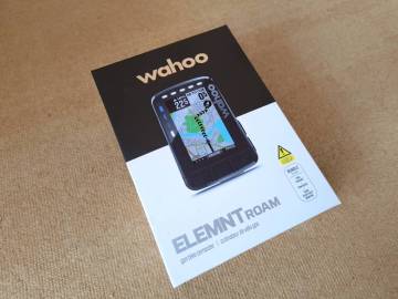【美品】wahoo ELEMNT ROAM V2 GPS サイクルコンピューター センサーセット WFCC6B【送料無料】