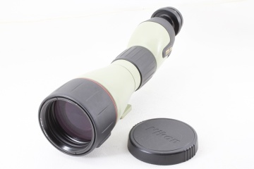美品◆NIKON ニコン 大口径フィールドスコープ ED82◆大口径/A8379