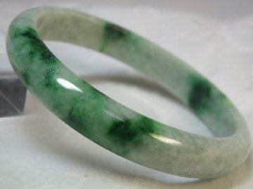 １円～▲▽■龍香堂■ミャンマー翡翠　大型バングル６４ｍｍ即決ｊ54*△▼