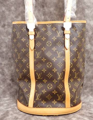 美品 ルイヴィトン Louis Vuitton M42236 バケットGM モノグラムキャンバス ポーチなし