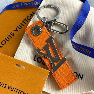 【未使用級】Louis Vuitton ルイヴィトン タイガ キーホルダー タブ LV オブ リーク メンズ レディース ビジネス M01756