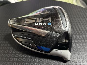 テーラーメイド SIM MAX D 10.5&deg; ドライバー ヘッドのみ ジャンク ヘッドカバー付属