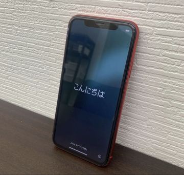 Apple iPhone 11レッドバッテリー最大容量：100%