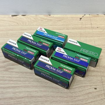 【レアなヴィンテージフィルム】FUJIFILM FUJICHROME 富士フィルム PROVIA100F 400X PREST400 120フィルム　220フィルム ブローニー