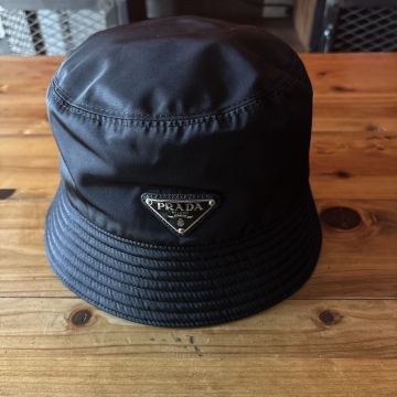 PRADA プラダ RENYLON バケットハット XL ブラック