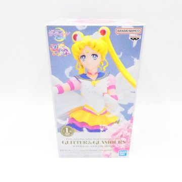 GLITTER&GLAMOURS 劇場版 美少女戦士セーラームーン Cosmos ETERNAL SAILOR MOON　フィギュア