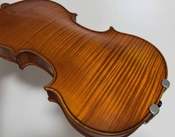 【市場価格600万円以上】希少な1955年製作ガエタノ・ガッダ　裏板は非常に美しい1枚板　期間限定販売!!