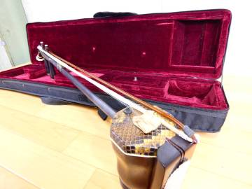 【USED!胡涵柔制 二胡★紫檀/中国民族楽器/弦楽器/ケース付き＠140（11）】