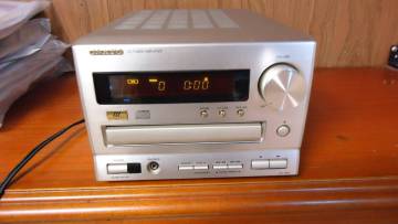 ★onkyo cr-185x cdコンポジャンク★