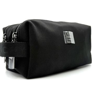 新品未使用品 ジバンシィ ジバンシー GIVENCHY クラッチバッグ セカンドバッグ ポーチ ブラック 黒 ビジネス メンズ ダブルジップ