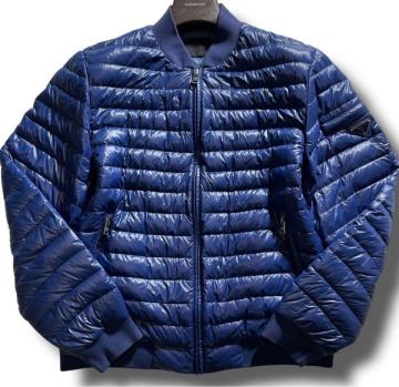 XXL 定価45万円!!! 圧巻のオーラー◎【PRADA プラダ】3角ロゴ トライアルロゴ ナイロン ダウンジャケット ブルゾン ネイビー 50