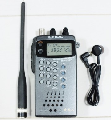 MARUHAMA　RT-519DX　広帯域受信機　108~999MHz　盗聴器発見　秘話解読搭載