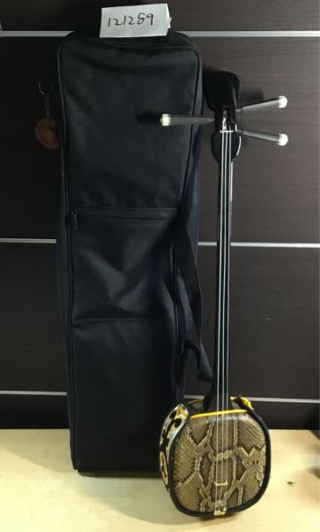 (121289H) 現状品/沖縄 三線 人工蛇皮 沖縄 民謡 和楽器 三線 ケース付